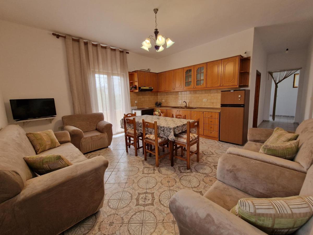 Doni Apartments Ksamil Bagian luar foto